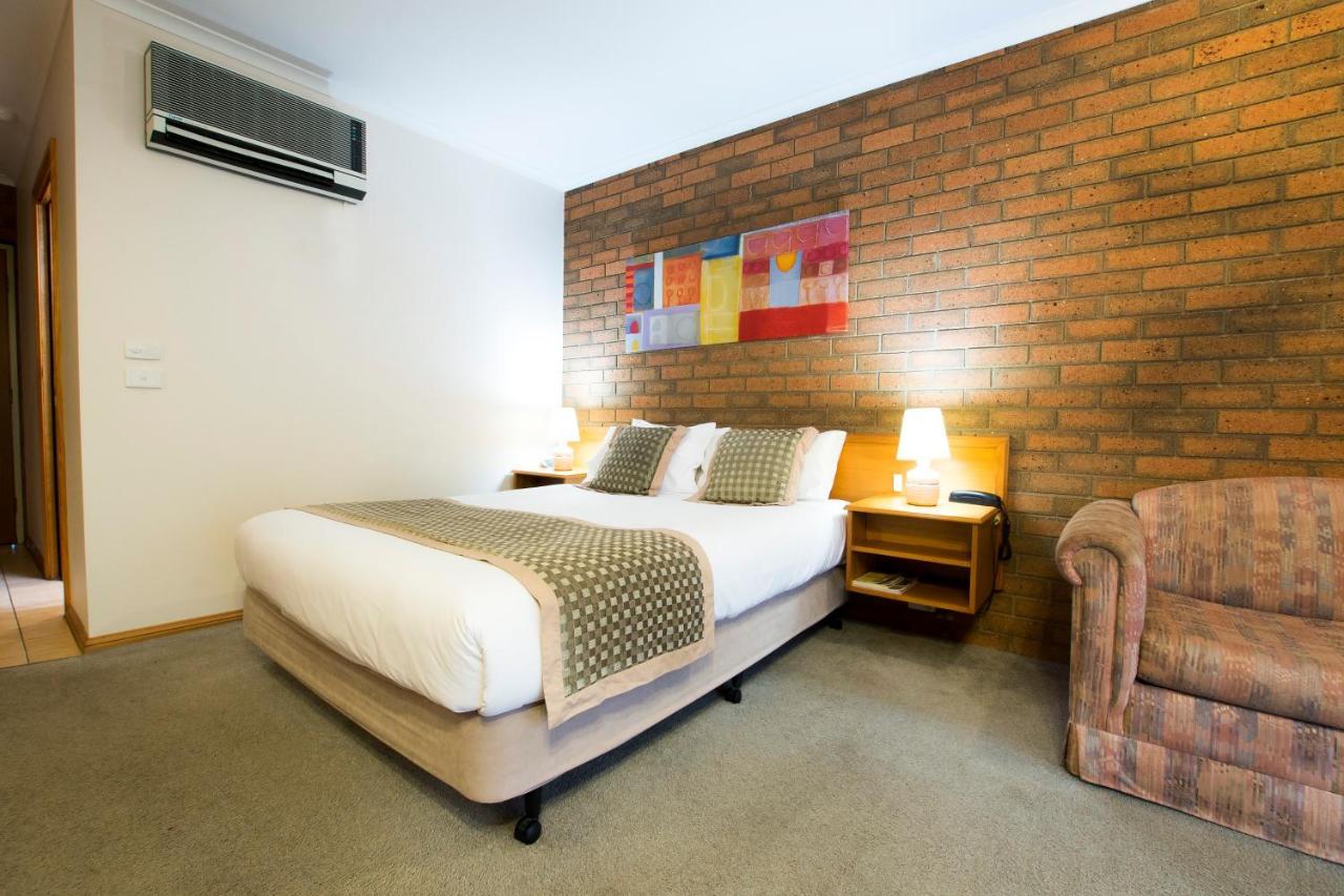 Sportslander Motor Inn Моама Екстер'єр фото